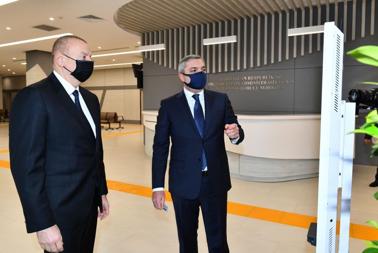 İlham Əliyev Prezident Administrasiyasının Vətəndaş Qəbulu Mərkəzinin açılışında iştirak etdi