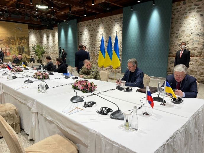 Rusiya-Ukrayna nümayəndə heyətləri arasında görüş başa çatdı