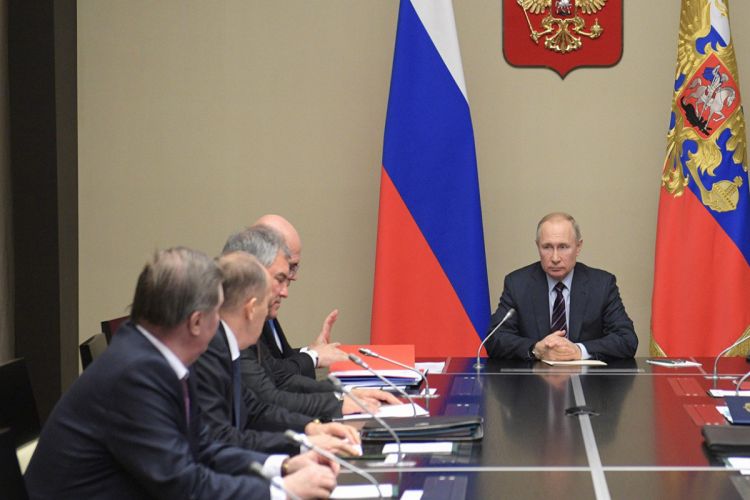 Владимир Путин провел совещание Совета Безопасности