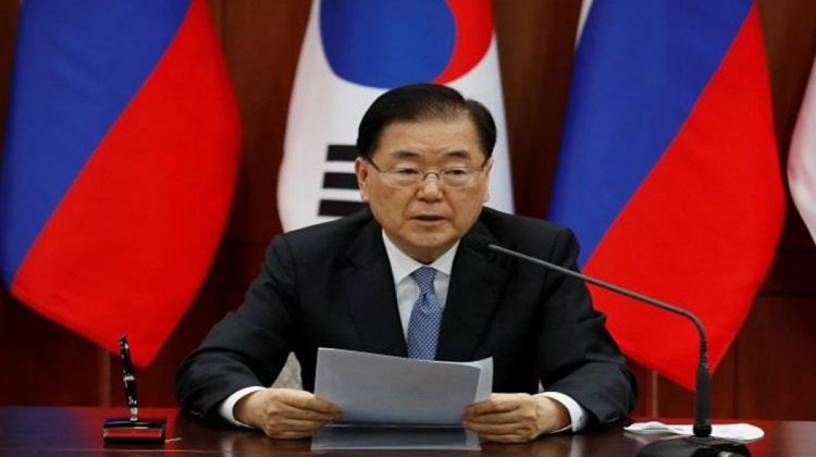 وزير الخارجية الكوري الجنوبي يبحث مع نظيريه السويدي والفنلندي شؤون شبه الجزيرة الكورية