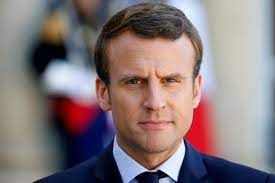 Fransada prezident seçkilərinin birinci mərhələsi başa çatdı Makron siyahıya liderlik edir