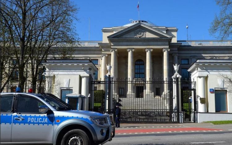 Посольство России направило ноту в МИД Польши из-за захвата здания