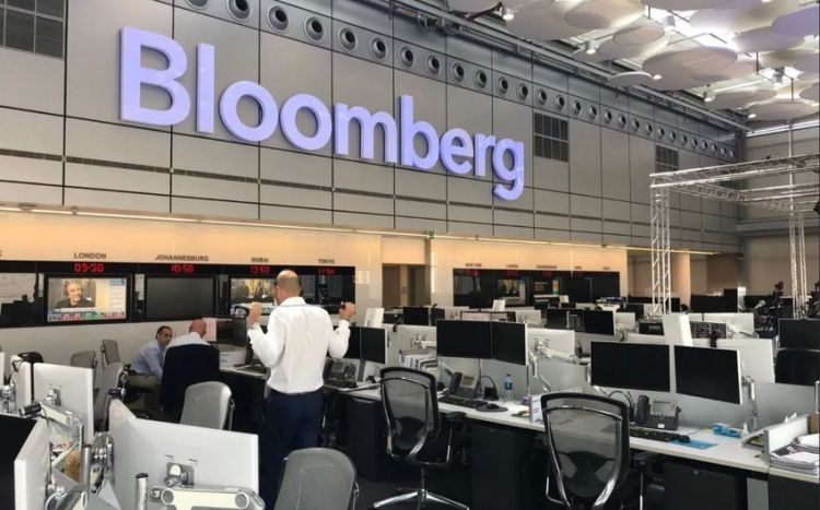 Bloomberg приостанавливает публикацию новостей на русском языке