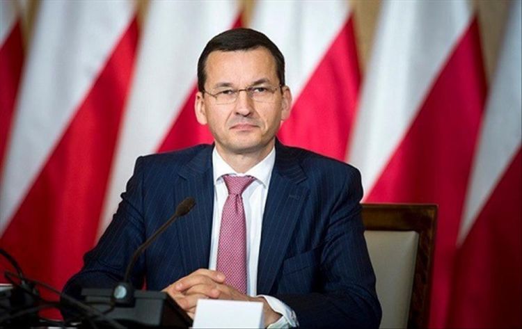 رئيس وزراء بولندا يطالب المواطنين بمقاطعة المنتجات الروسية