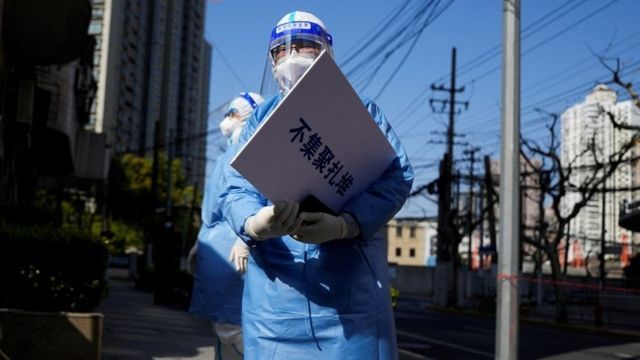 شنغهاي تعلن أولى حالات الوفاة جراء كوفيد-19 منذ بدء الإغلاق