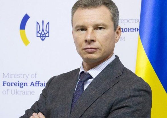 На восточном и юго-восточном направлениях Украины идут тяжелые бои Посол Украины