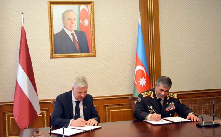 Azərbaycanla Latviya müdafiə sahəsində əməkdaşlıq sazişi imzalandı