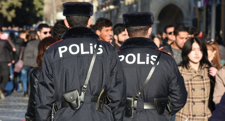 Göyçayda polis əməkdaşına qarşı zor tətbiq edildi
