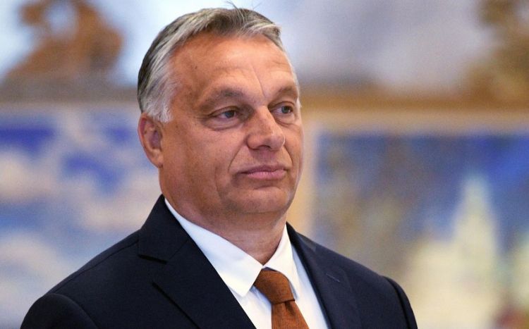 Словацкие СМИ нашли связь компаний Виктора Орбана с российским Сбербанком