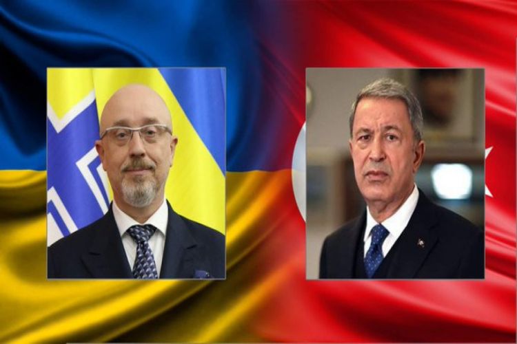 Министры обороны Украины и Турции провели телефонный разговор