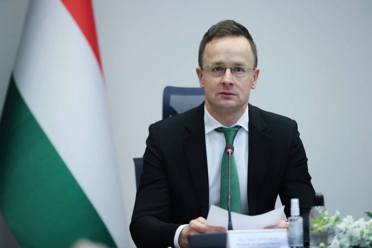 Венгрия предложила провести в Будапеште мирные переговоры с участием РФ