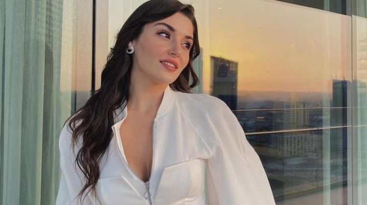 Türkiyəli aktrisa 3,5 milyon qazandı