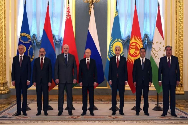 Путин проинформировал лидеров ОДКБ о ходе войны