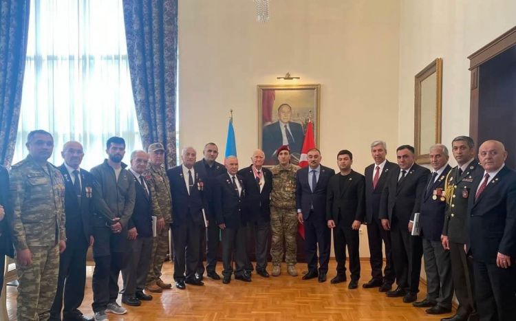 В Турции состоялась встреча с азербайджанскими ветеранами