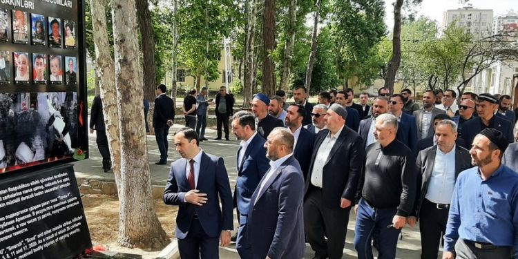 Грузинские религиозные деятели находятся в Гяндже