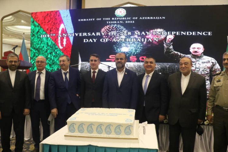 В Иране отметили День независимости Азербайджана