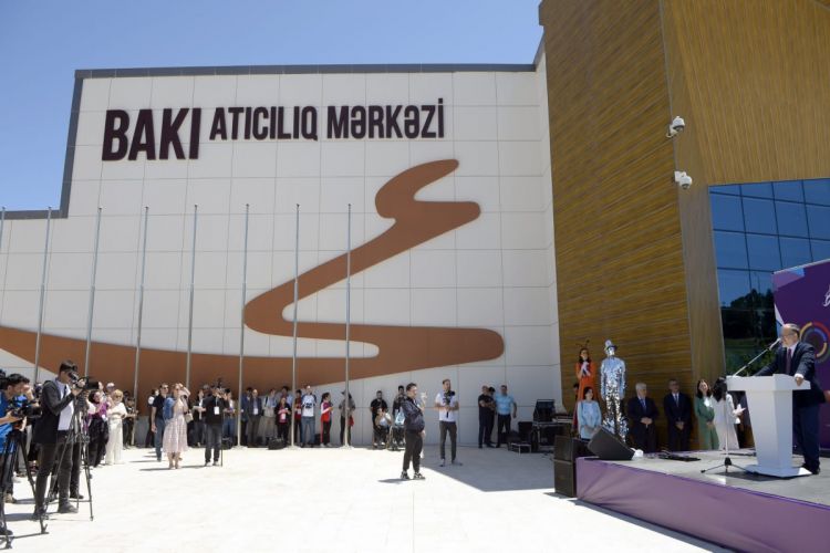 В Баку прошла церемония открытия Кубка мира по стрельбе