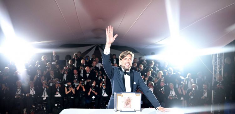 Palme d'Or: Triangle of Sadness wins top prize in Cannes for Ruben Ostlund