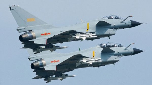 الصين ترسل 30 طائرة حربية إلى منطقة الدفاع الجوي لتايوان