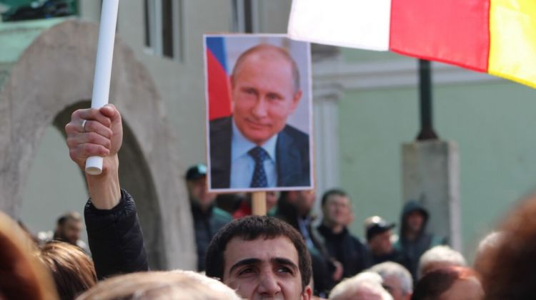 “Qaqloyev Rusiyanın kuklasıdır, Osetiyanın taleyi ondan asılı deyil” Ukraynalı ekspertdən ÖZƏL AÇIQLAMA