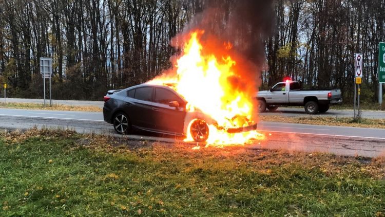 Bakıda “Audi”, Hacıkənddə "Toyota" yandı