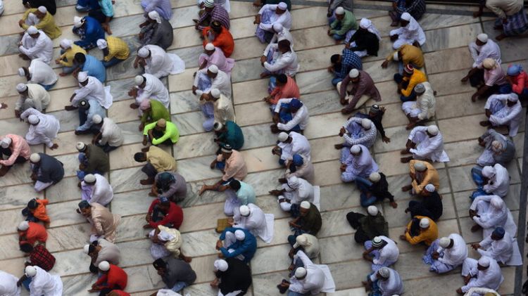 هاشتاغ يجتاح "تويتر" بعد تصريحات "مسيئة" للنبي محمد في الهند