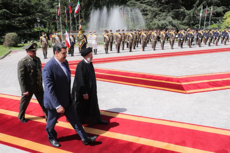 Иран и Венесуэла подписали договор о стратегическом сотрудничестве на 20 лет
