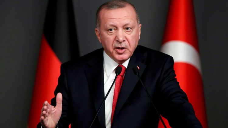 أردوغان: سأبحث مع بوتين وزيلينسكي ممر نقل الحبوب