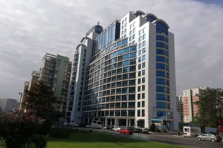Bakıdakı “Qafqaz” hoteli satışa çıxarıldı