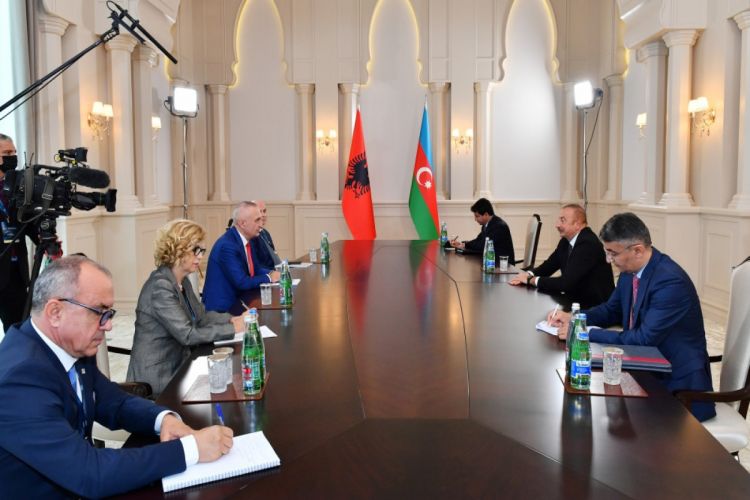 Состоялась встреча президентов Азербайджана и Албании
