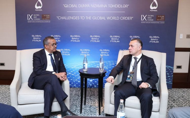 Министр здравоохранения Азербайджана встретился с главой ВОЗ
