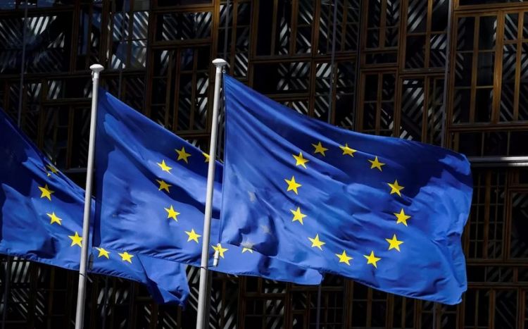 Еврокомиссия рекомендовала предоставить Украине и Молдове статус кандидата на вступление в ЕС