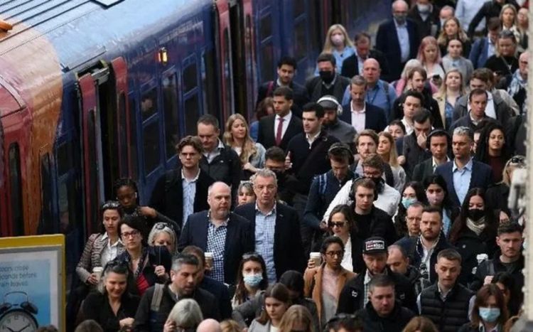 В Великобритании начнется крупнейшая за 30 лет забастовка на железных дорогах