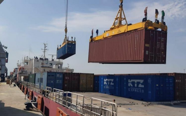 АЖД начинают работу по новому маршруту из порта Батуми
