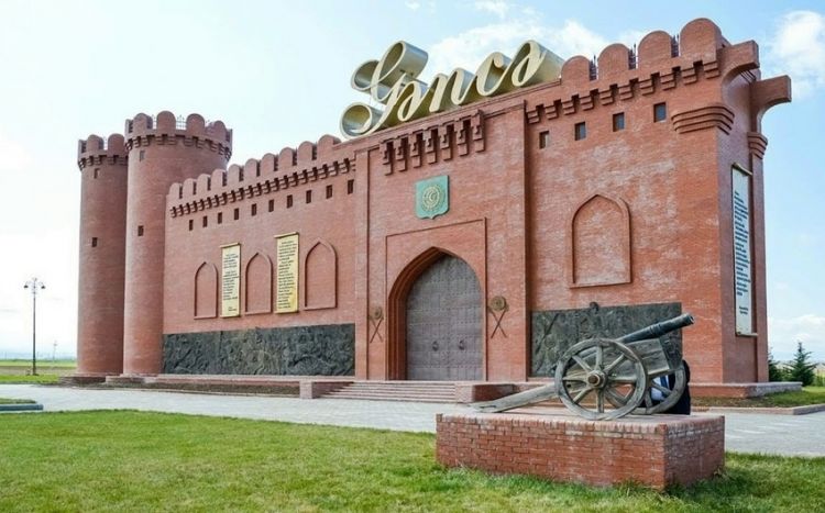 В Гяндже установлен памятник шехидам Кавказской исламской армии