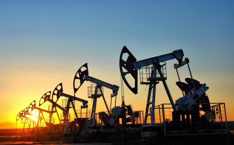 Azərbaycan neft hasilatını və ixracını azaltdı