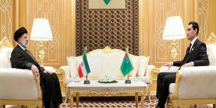 الرئيس الايراني: مستعدون لزيادة طاقة مقايضة الغاز التركماني مع أذربيجان