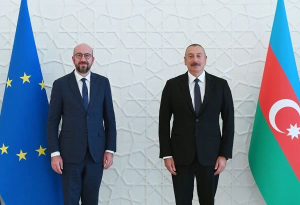 رئيس المجلس الأوروبي يبحث مع الرئيس علييف التسوية مع أرمينيا