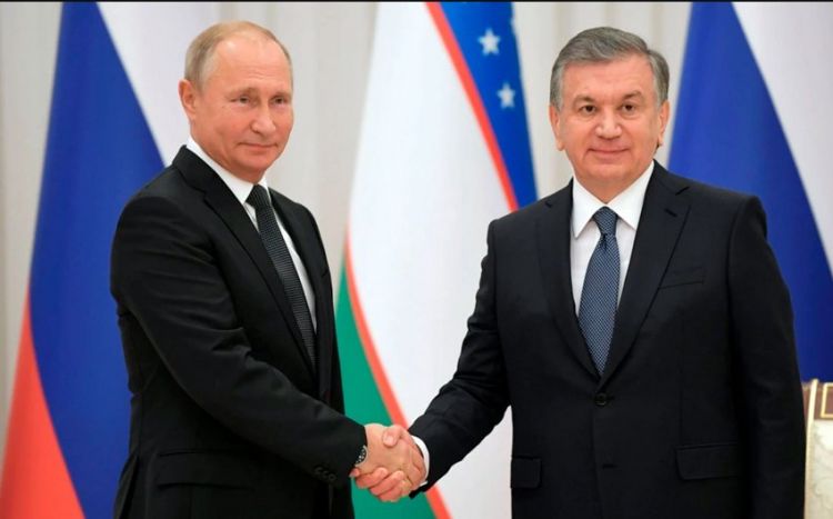 Президенты России и Узбекистана провели телефонный разговор