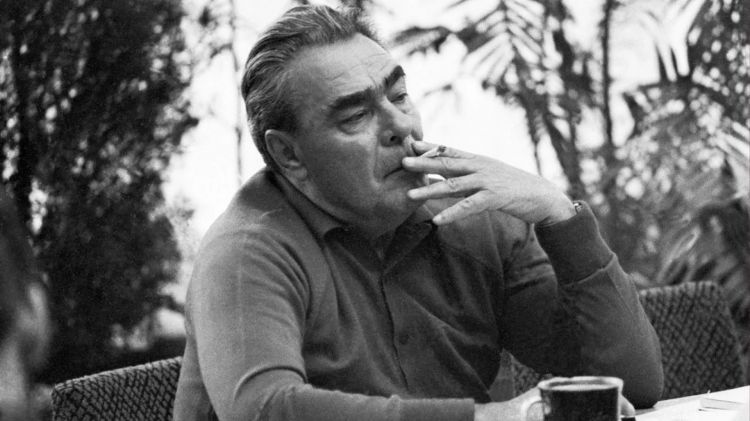 Leonid Brejnevi ağladan Azərbaycanlı müğənni kim idi?