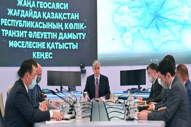 Транскаспийский маршрут приоритетное направление для Казахстана Токаев