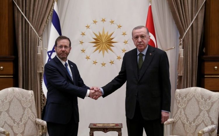 Президент Израиля поздравил Эрдогана с праздником Гурбан