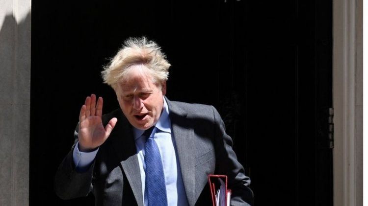 Candidates jostle to replace UK PM Johnson in packed race