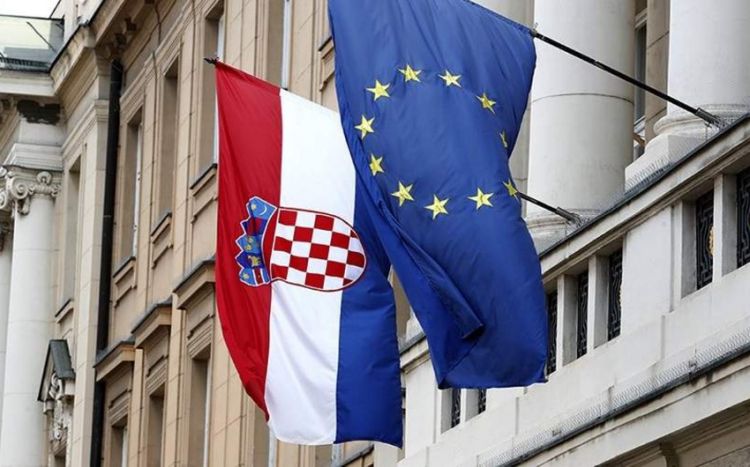 Совет ЕС утвердил присоединение Хорватии к зоне евро
