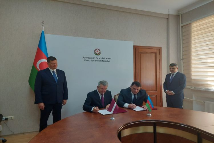 Министр сельского хозяйства Латвии находится с визитом в Азербайджане