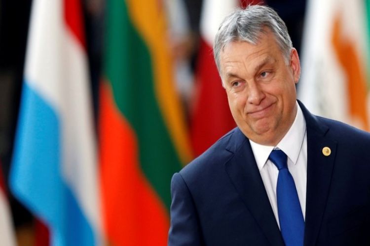 Санкции не ослабляют Россию, а наносят большой ушерб европейской экономике Орбан