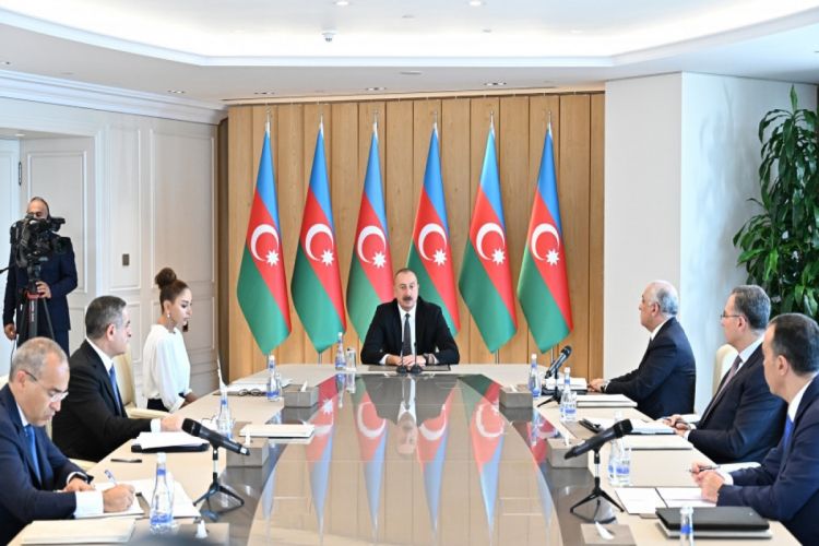 Мы имеем такой огромный источник энергии, как Каспийское море Президент Ильхам Алиев