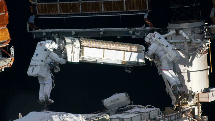 ناسا تعلن استئناف الرحلات إلى محطة الفضاء الدولية مع روسيا