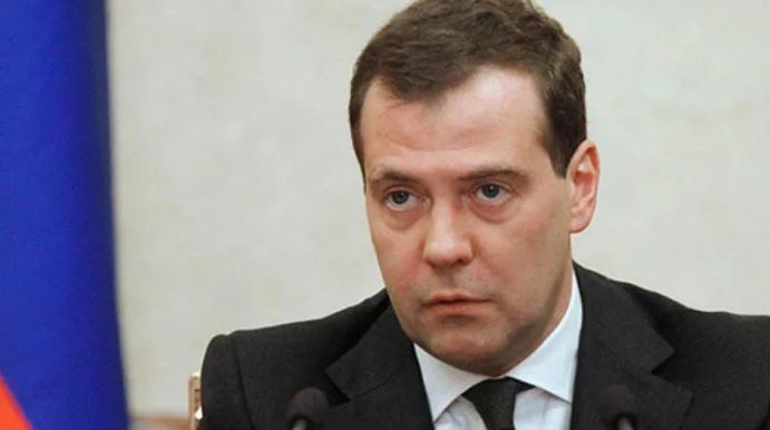 Medvedev Ukraynaya gözdağı: Krıma hücum olarsa, Ukraynanı qiyamət gözləyir