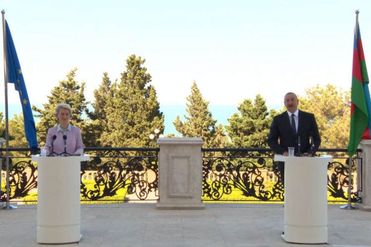 Президент Ильхам Алиев и Урсула фон дер Ляйен выступили с заявлениями для прессы ОБНОВЛЕНО